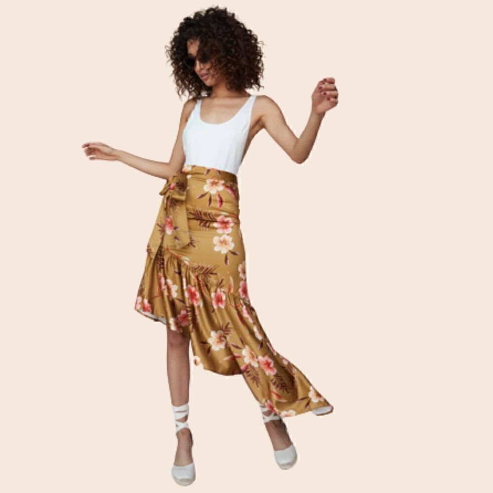 LPA 534 Golden Satin Asymmetrical Tropical Skirt Size Small in Lush Tropics